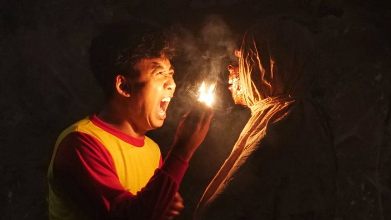 кадр из фильма Warung Pocong