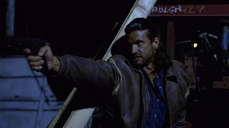 кадр из фильма Вольный охотник