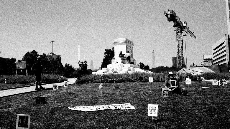 кадр из фильма Monumento