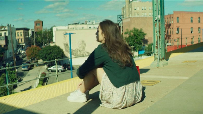 кадр из фильма Letters From a Traveler