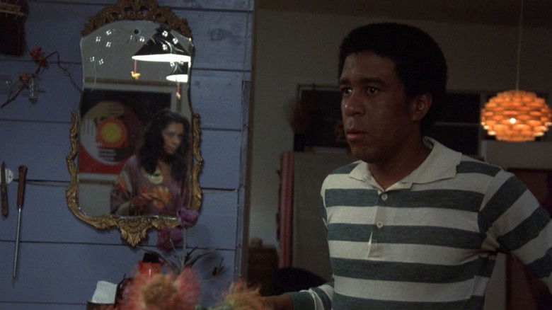 кадр из фильма Which Way Is Up?