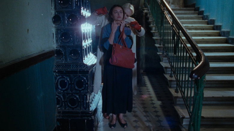 кадр из фильма Три истории