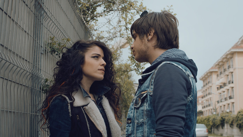 кадр из фильма Çekmeköy Underground