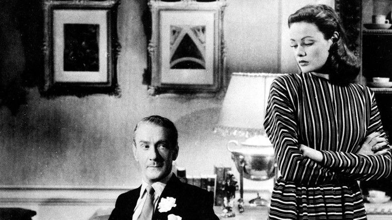 кадр из фильма Лора