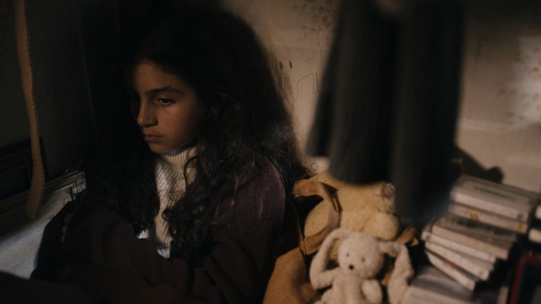 кадр из фильма A Place to Hide