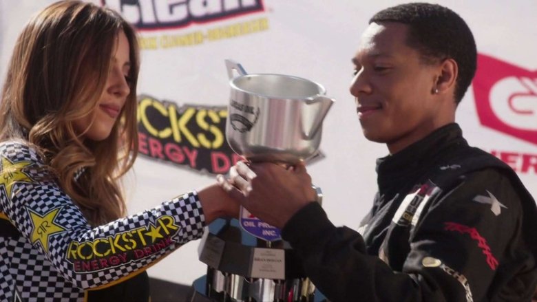 кадр из фильма Из грязи