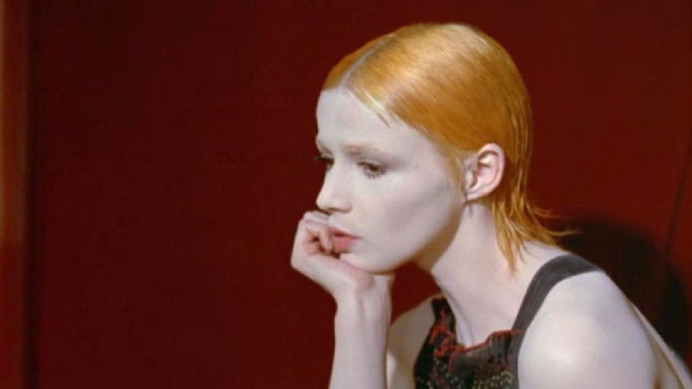 кадр из фильма Le Mariage à la mode