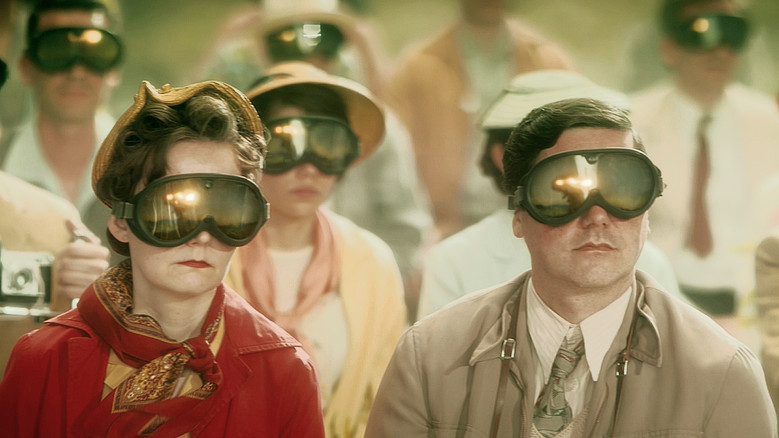 кадр из фильма Опасный элемент