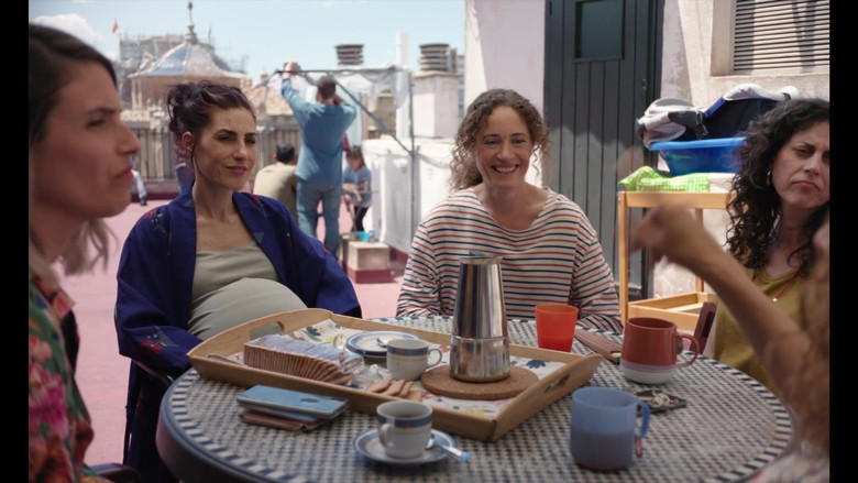 кадр из фильма Глухая