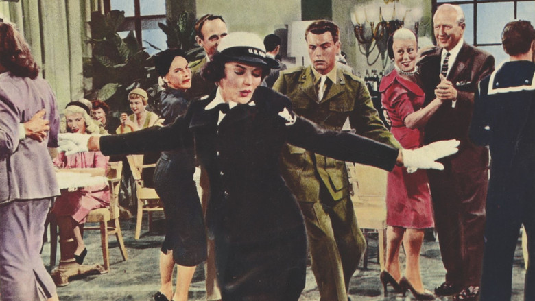 кадр из фильма In Love and War