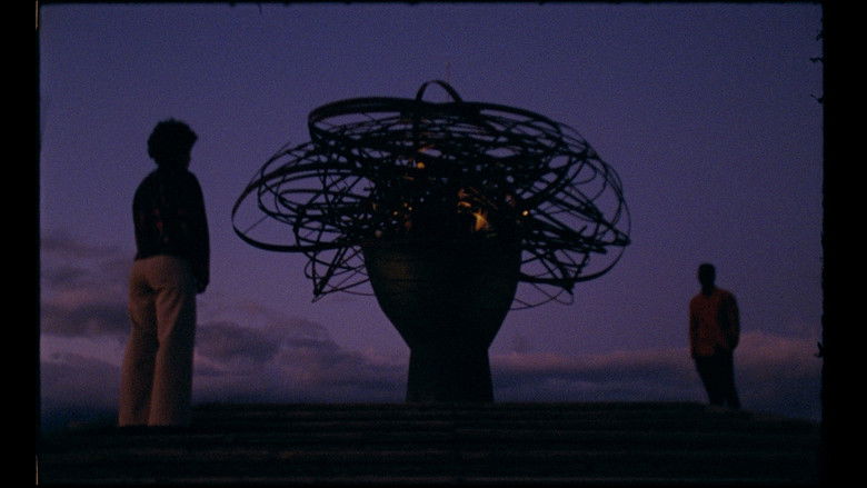 кадр из фильма Distant Lights