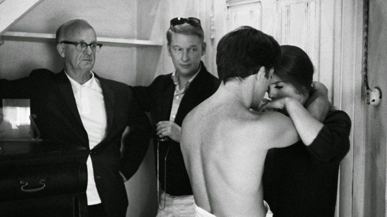 кадр из фильма Students of 'The Graduate'