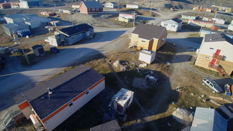 кадр из фильма Katatjatuuk Kangirsumi