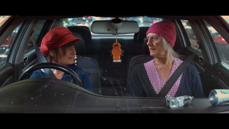 кадр из фильма Kin Spirits