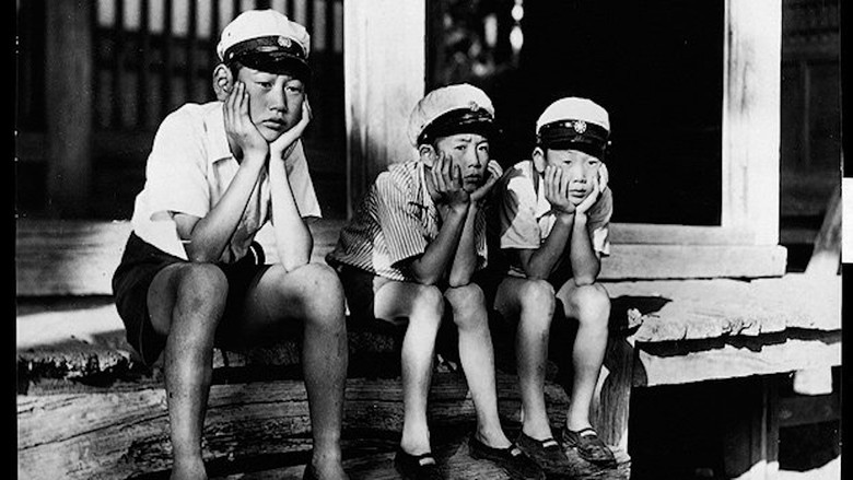 кадр из фильма 風の中の子供