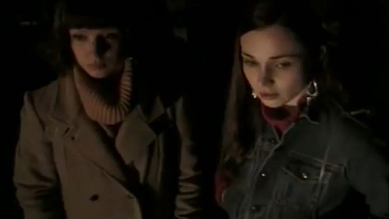 кадр из фильма Peeping in a Girl's Dormitory