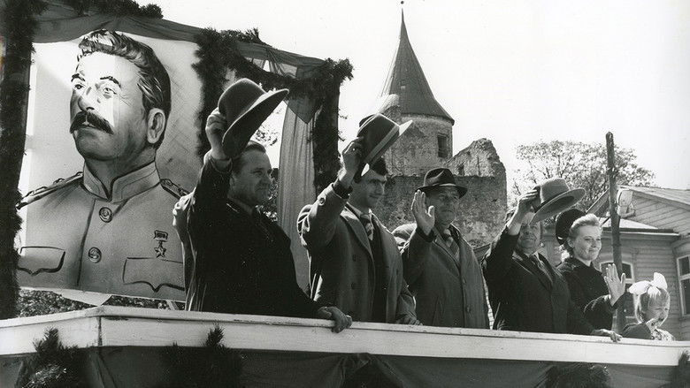 кадр из фильма Человек, которого не было