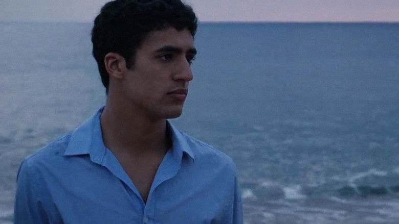 кадр из фильма Мектуб, моя любовь