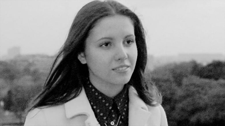 кадр из фильма Испанки в Париже