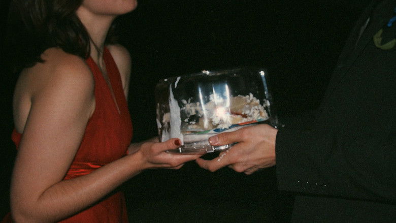 кадр из фильма Table 10