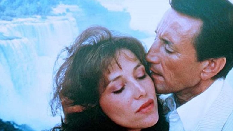 кадр из фильма Последнее объятие