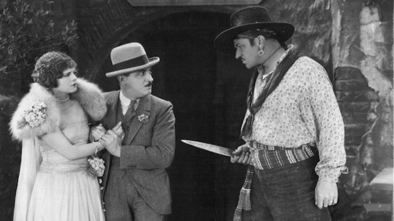 кадр из фильма The Night Club