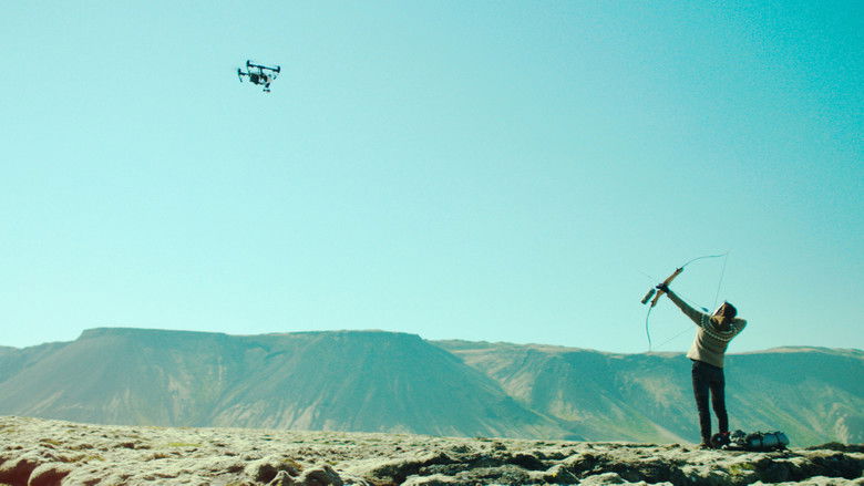 кадр из фильма Женщина на войне