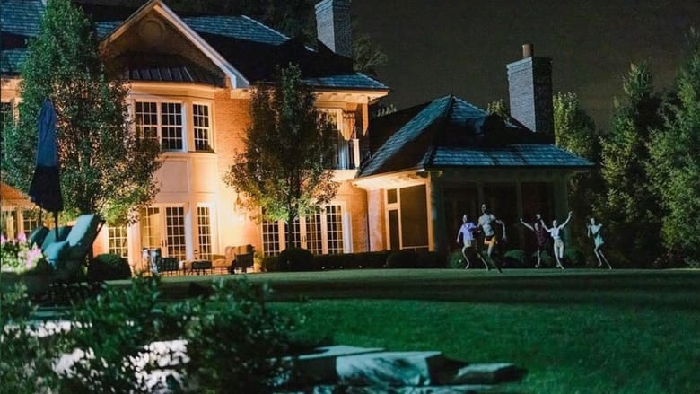 кадр из фильма Бассейны