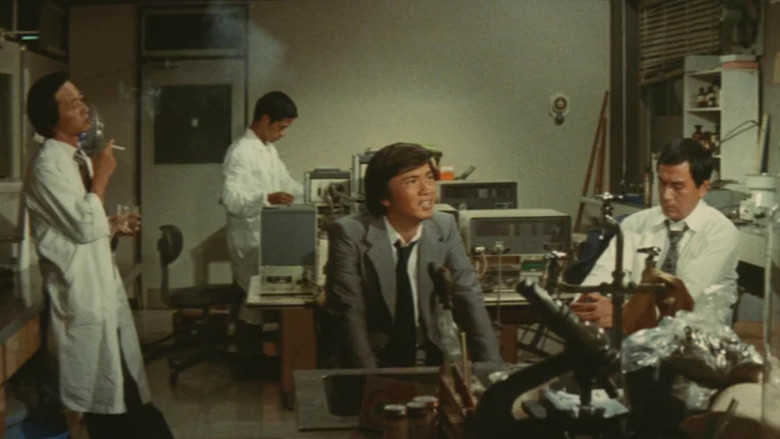 кадр из фильма Крепость на песке