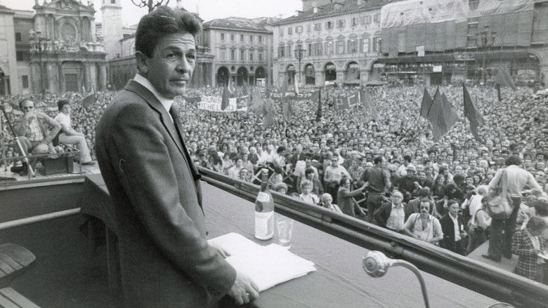 кадр из фильма Prima della fine - Gli ultimi giorni di Enrico Berlinguer