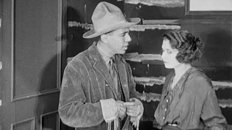 кадр из фильма Символ непобежденного