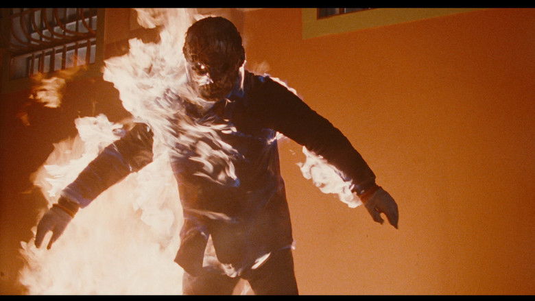 кадр из фильма Маньяк-полицейский 2