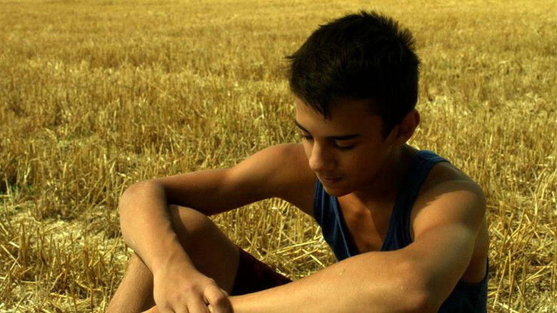 кадр из фильма Электрический июль