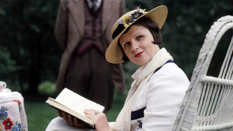 кадр из фильма Барышни из Вилько