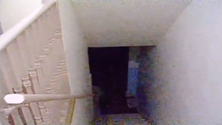 кадр из фильма Backrooms - Absence of Nothing (found footage)