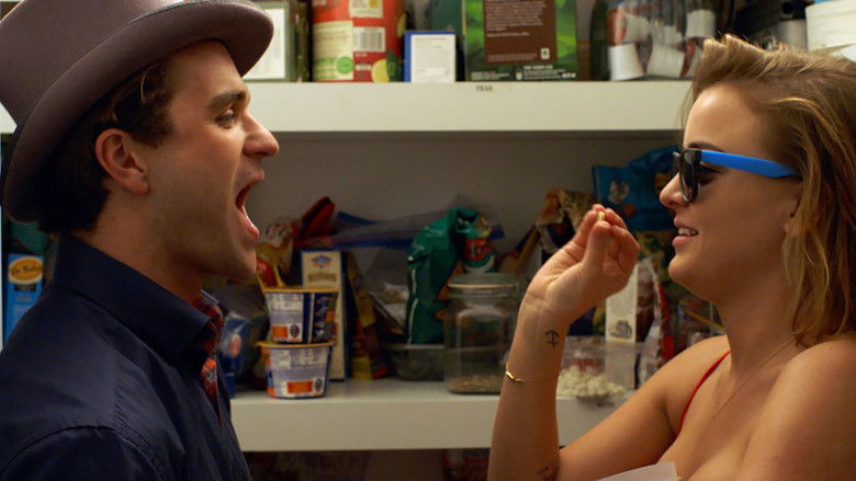 кадр из фильма Любовь со взломом