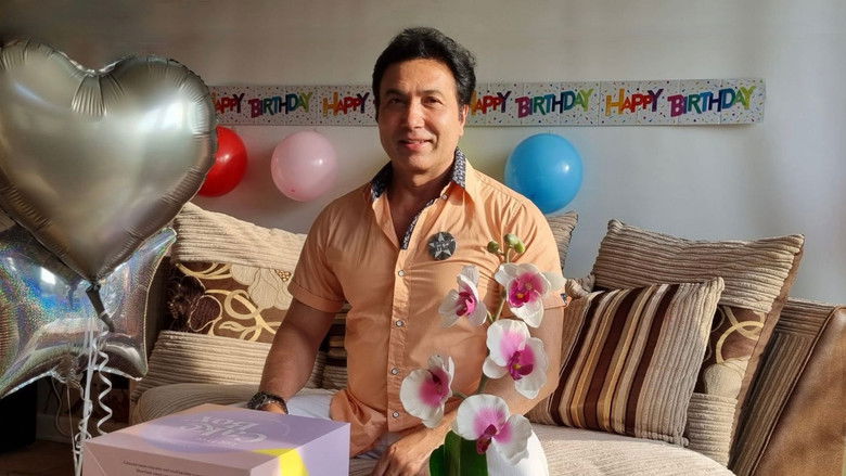 кадр из фильма Time doesn't wait for anyone