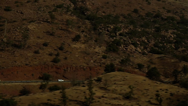 кадр из фильма Temporaire Vie