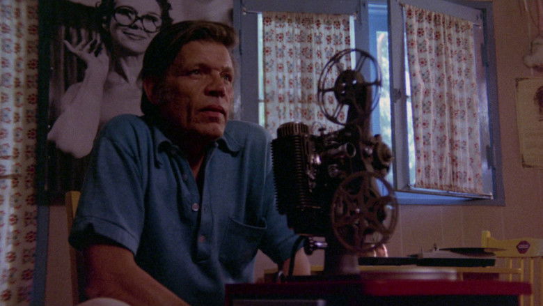 кадр из фильма The Mad Bomber