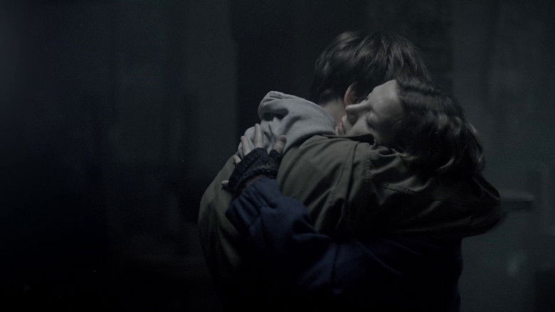 кадр из фильма Сошедшие с Рельсов