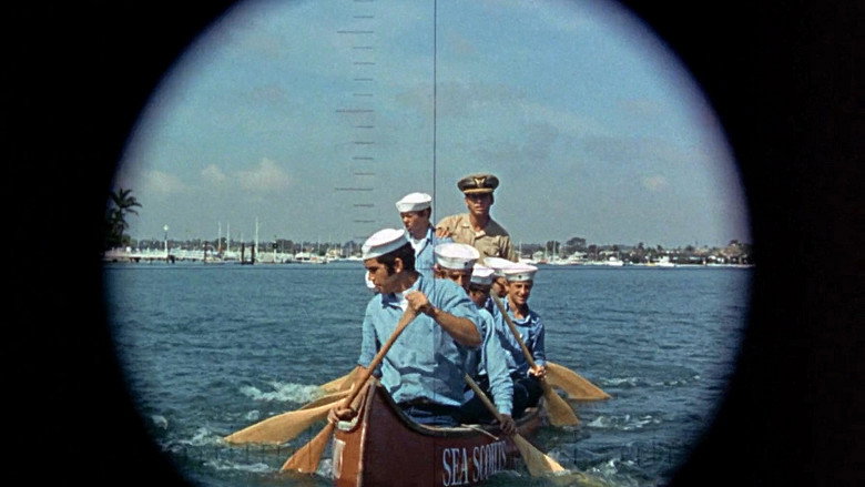 кадр из фильма Лодочники