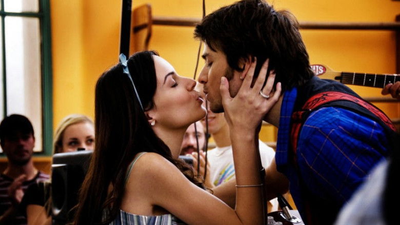 кадр из фильма Una canzone per te