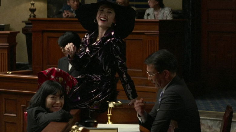 кадр из фильма ステキな金縛り