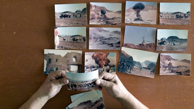 кадр из фильма Под синим солнцем