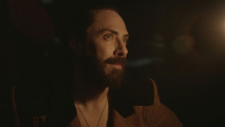 кадр из фильма Traidor: Una crónica de la vida de Jay de la Cueva