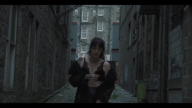 кадр из фильма K-HOLE