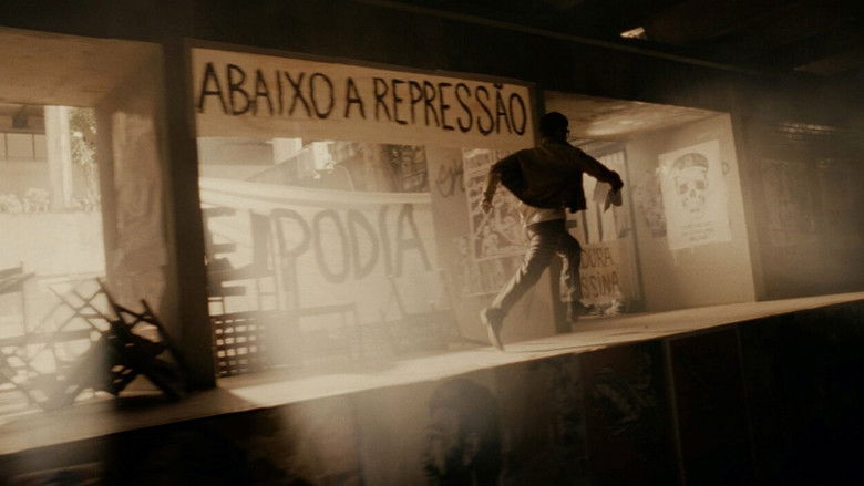 кадр из фильма Honestino