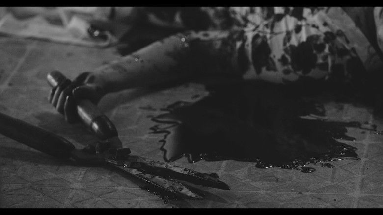 кадр из фильма The Girl Inside The Photograph