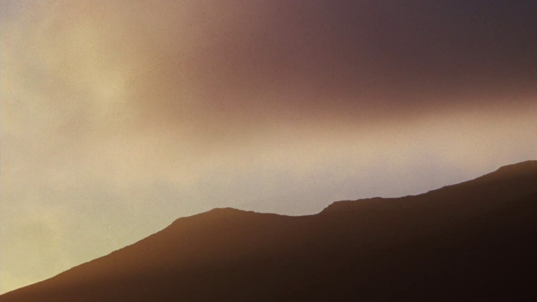 кадр из фильма Море, море