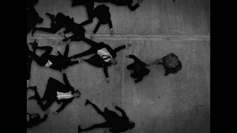 кадр из фильма Bulk